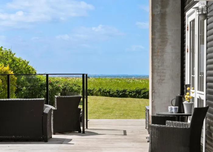 2 Bedroom Amazing In *